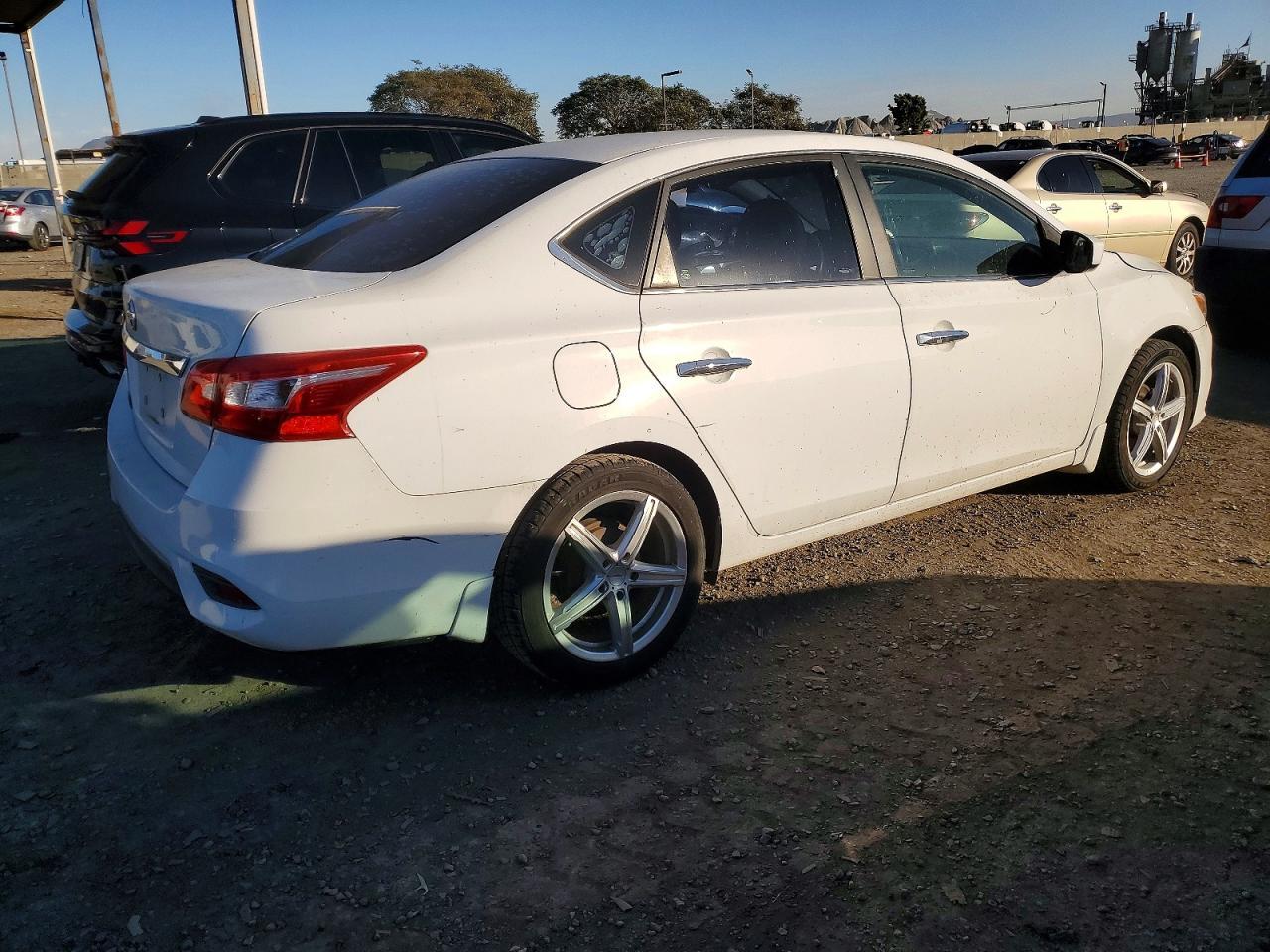 2016 NISSAN SENTRA