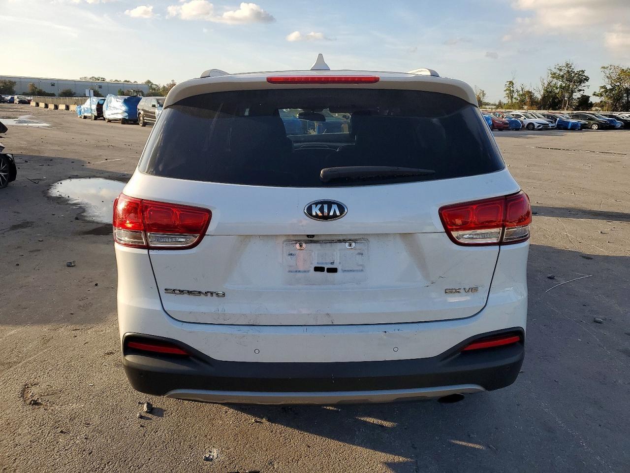 2017 KIA SORENTO