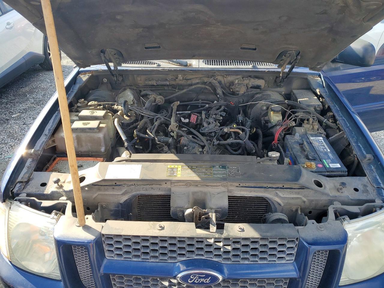 2004 FORD Explorer Sport Trac