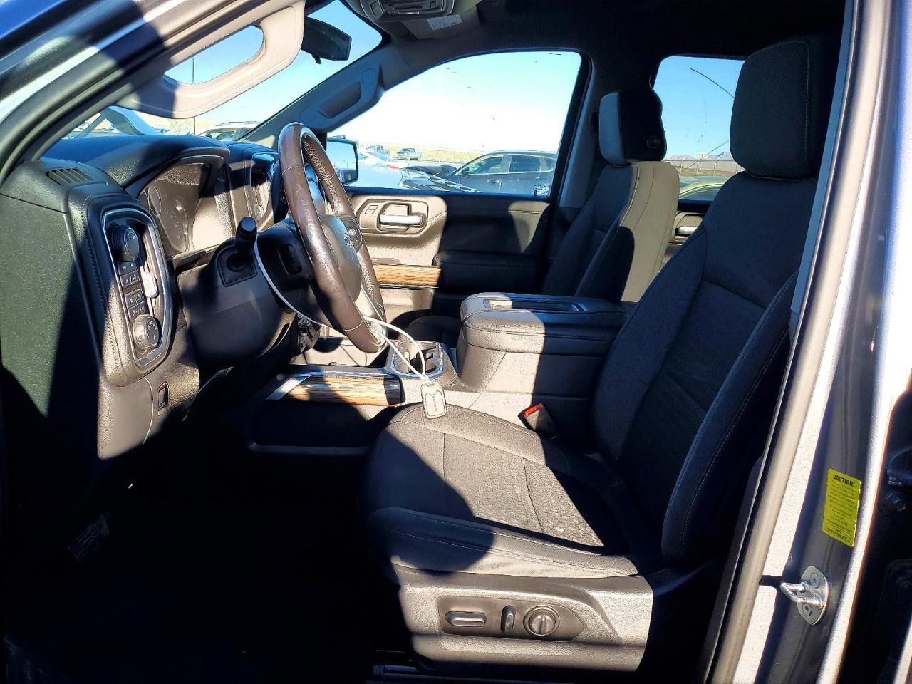 2021 CHEVROLET Silverado