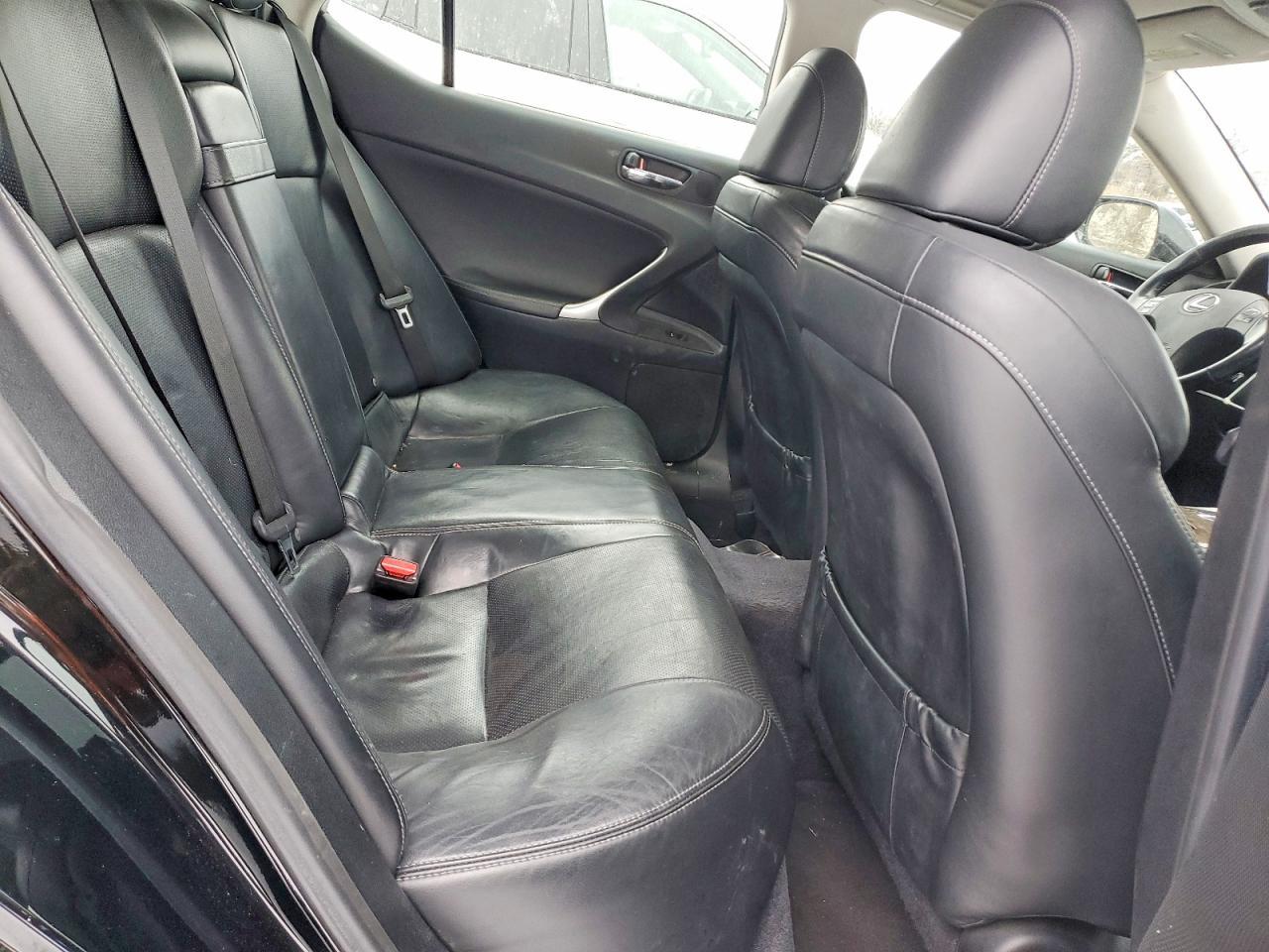 2010 LEXUS IS 250