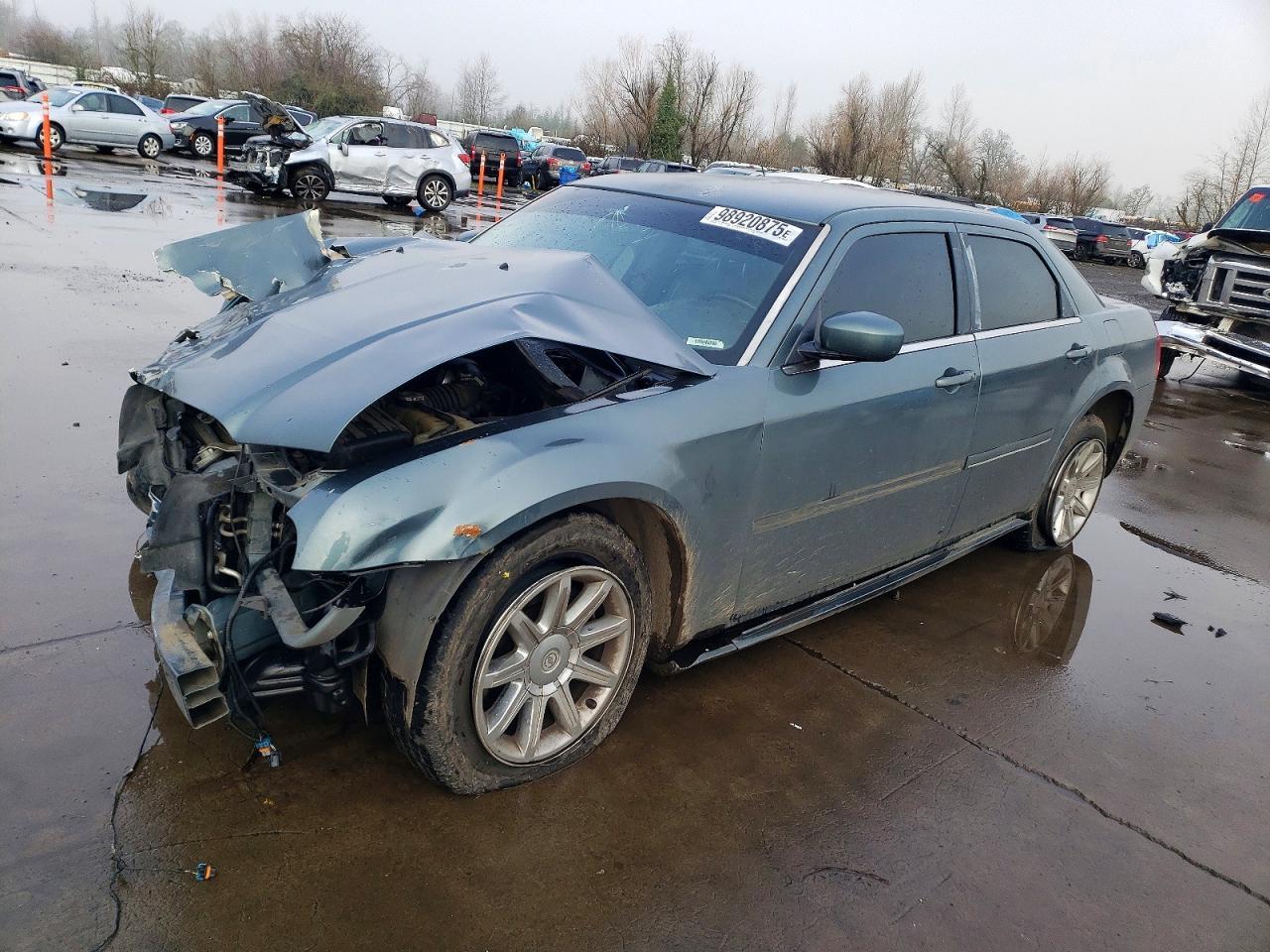 2005 CHRYSLER 300