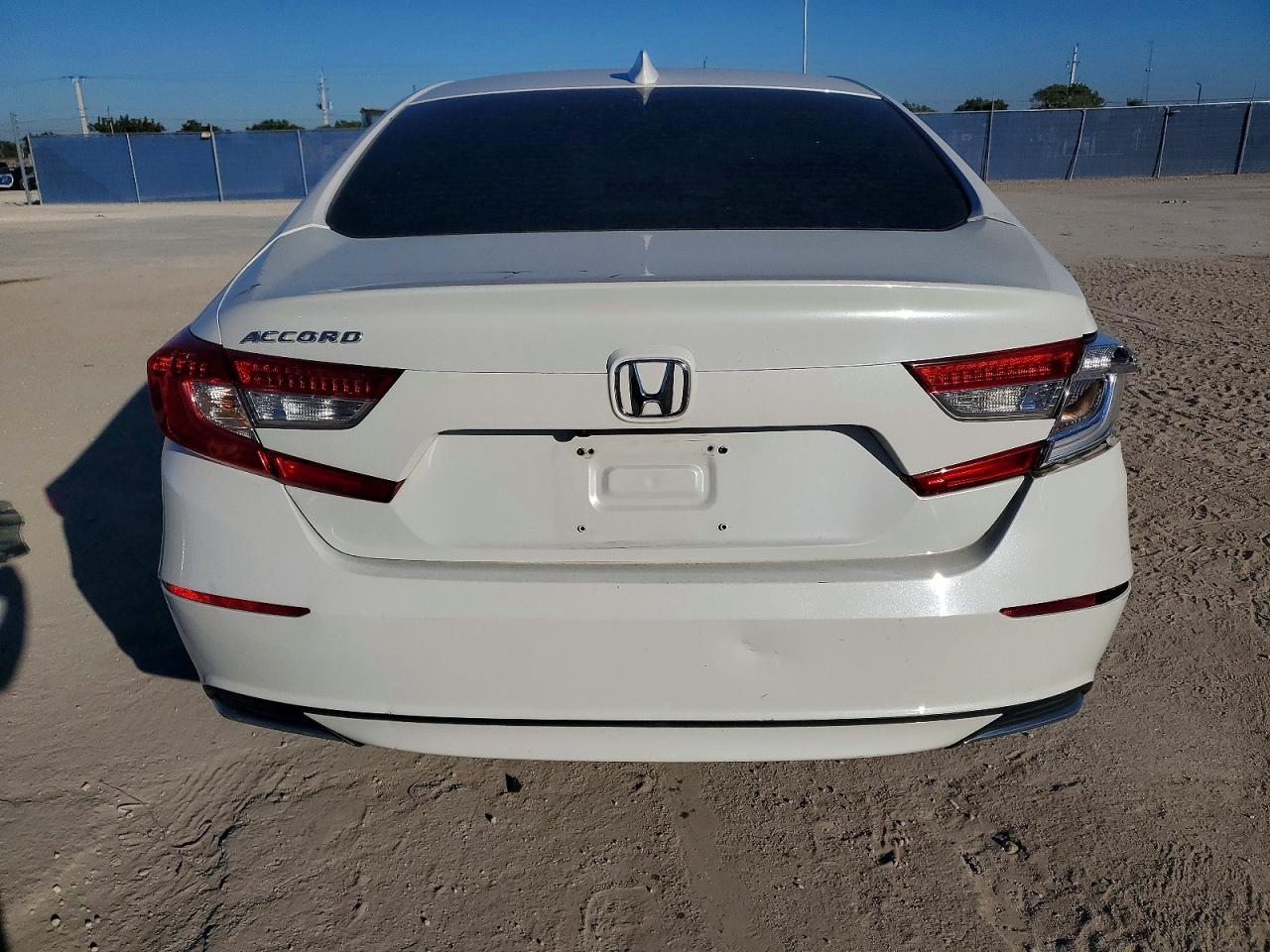 2018 HONDA ACCORD