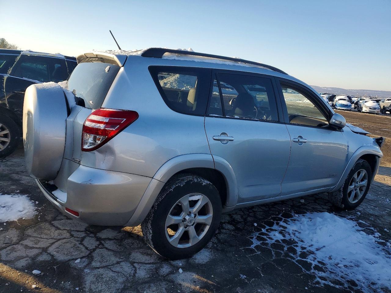 2012 TOYOTA RAV4