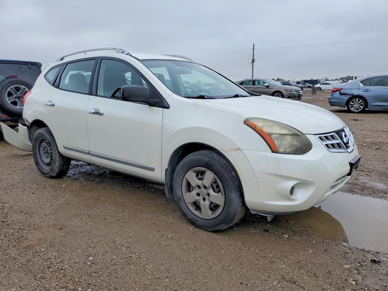 2014 NISSAN ROGUE