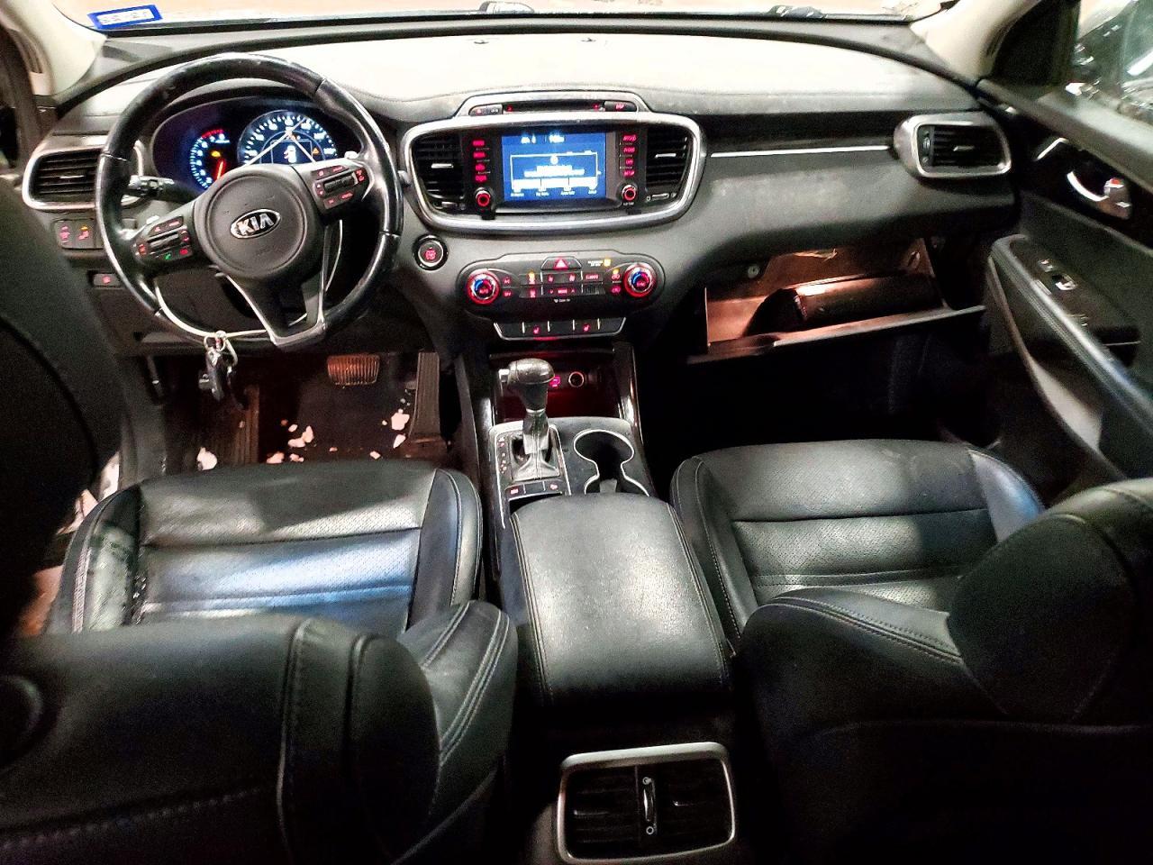 2017 KIA SORENTO