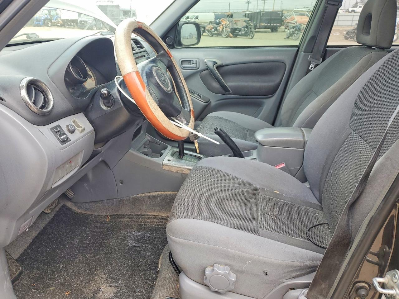 2003 TOYOTA RAV4