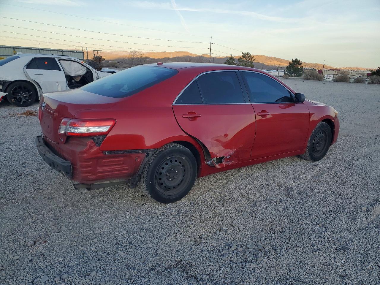 2010 TOYOTA CAMRY