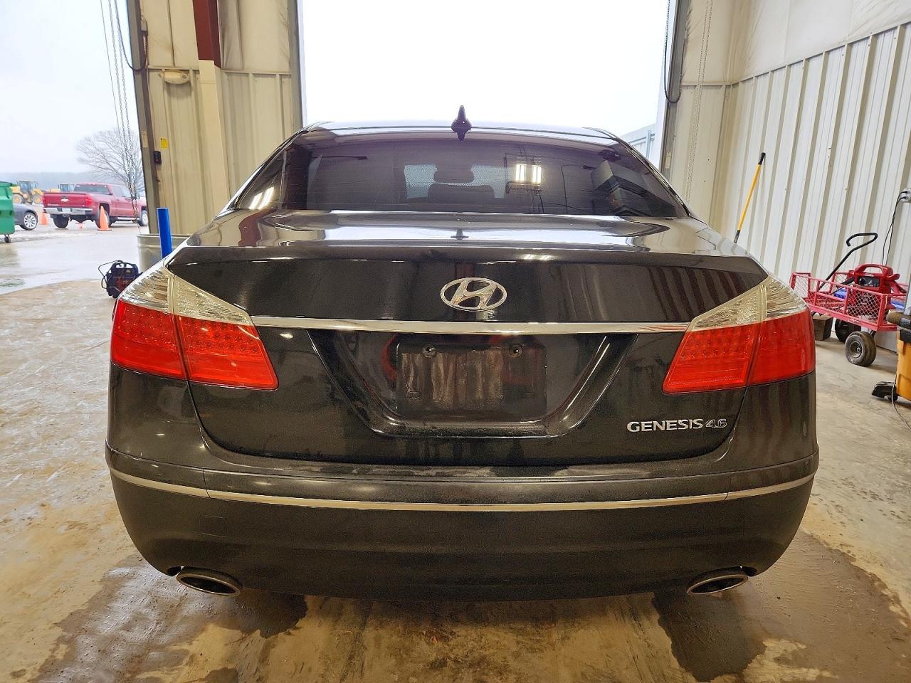2009 HYUNDAI GENESIS