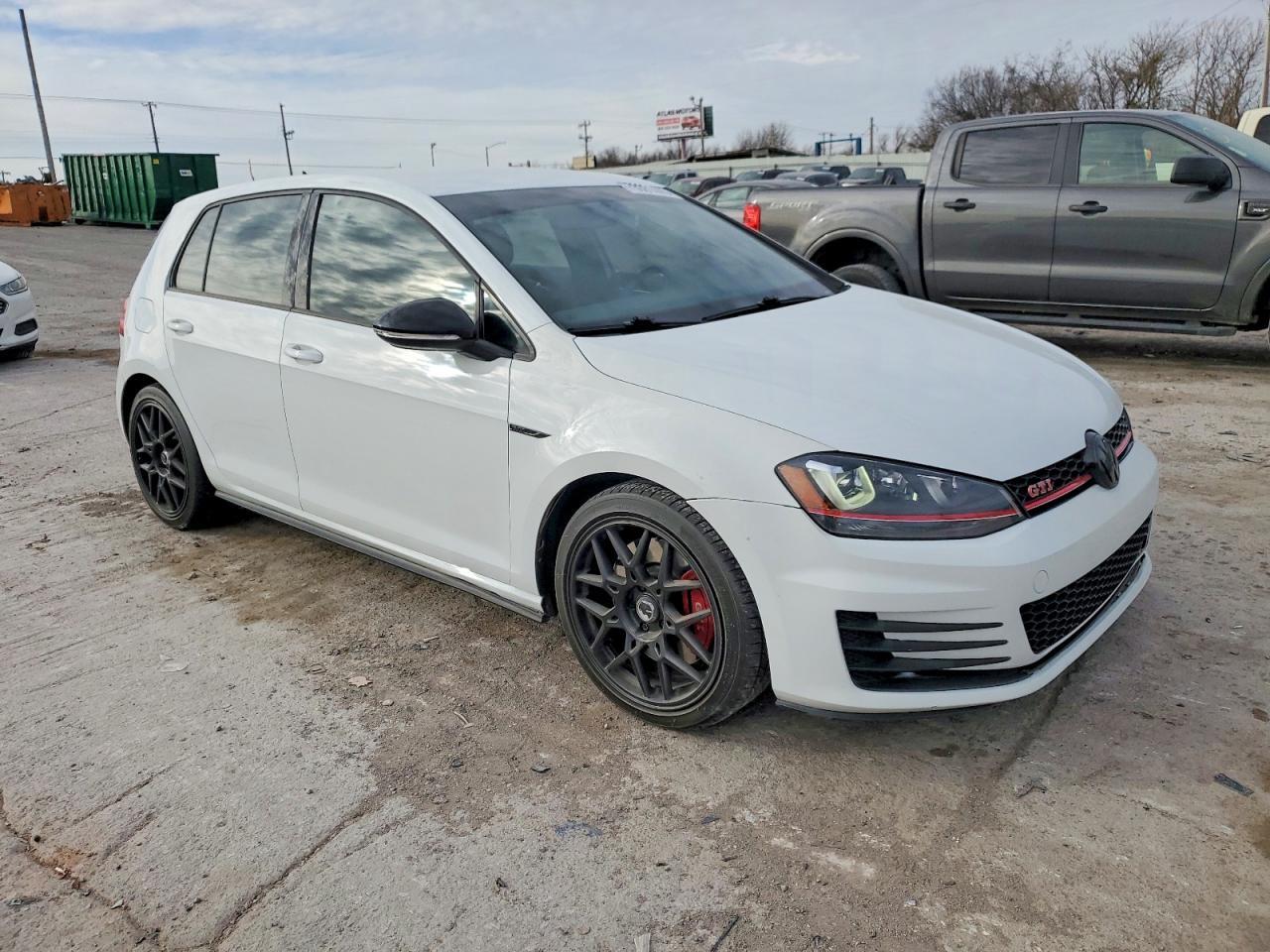 2017 VOLKSWAGEN GTI