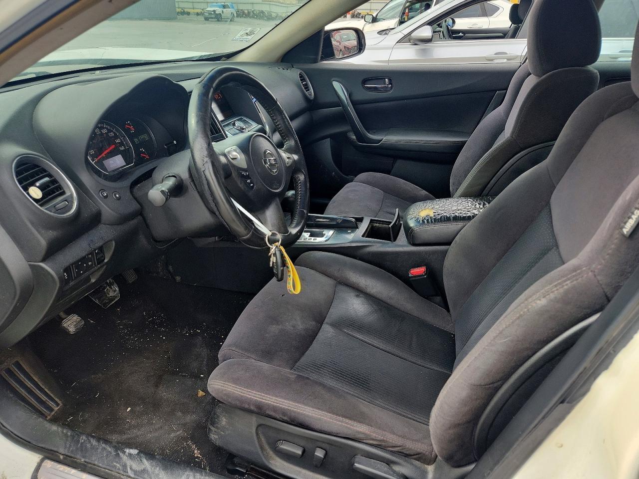 2014 NISSAN Maxima