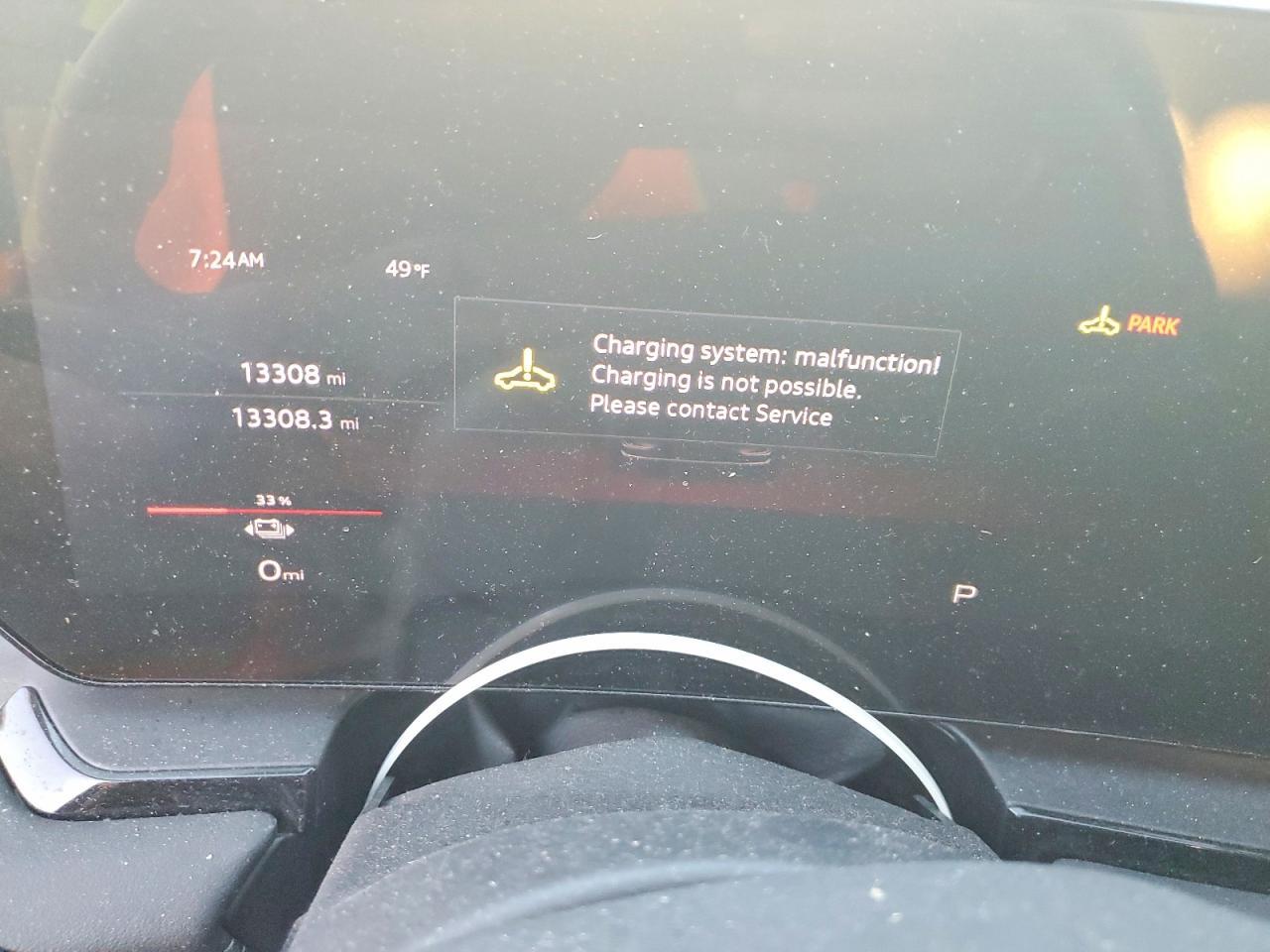 2025 AUDI Q6 e-tron