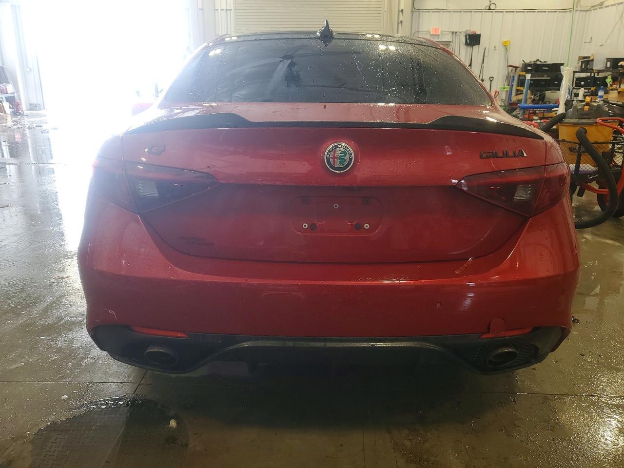 2017 ALFA ROMEO Giulia
