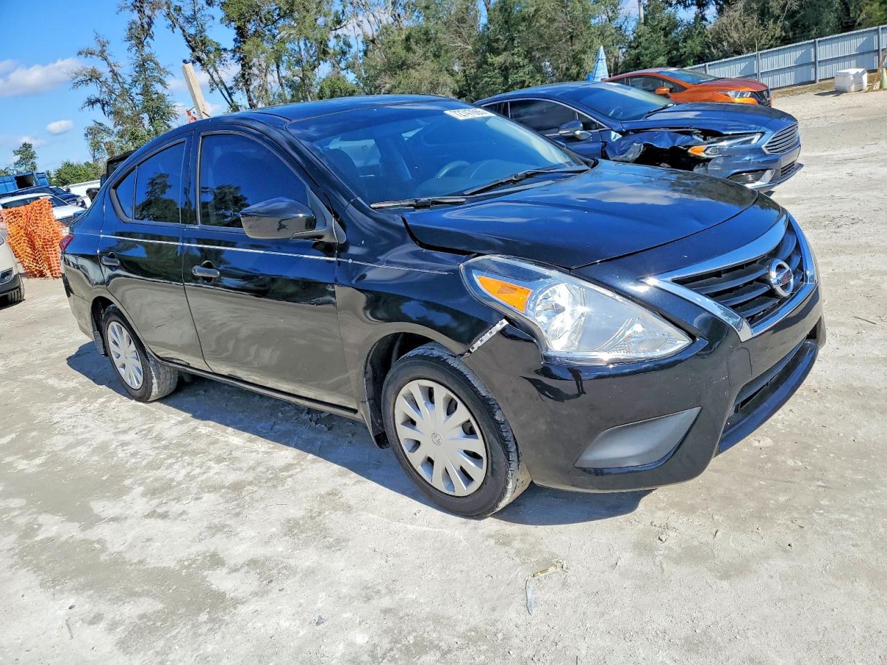 2018 NISSAN VERSA