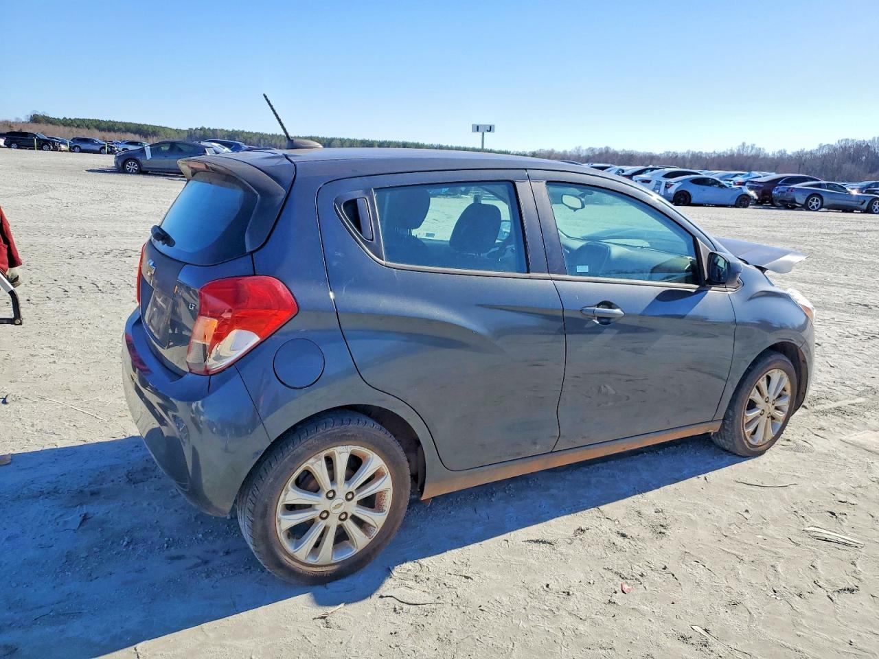 2017 CHEVROLET Spark