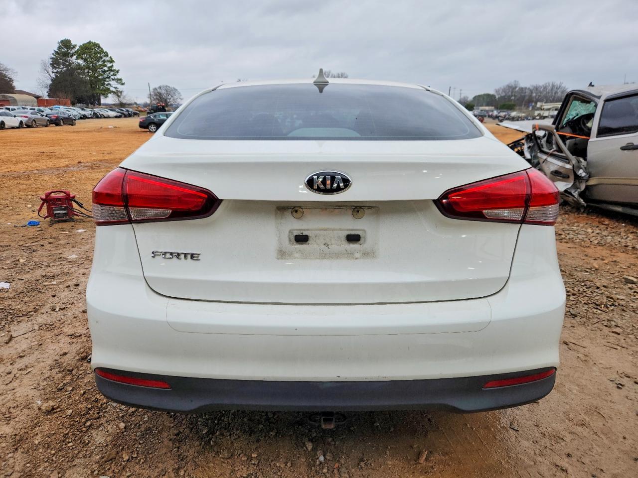 2017 KIA FORTE