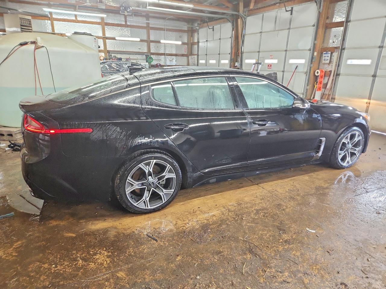 2020 KIA Stinger
