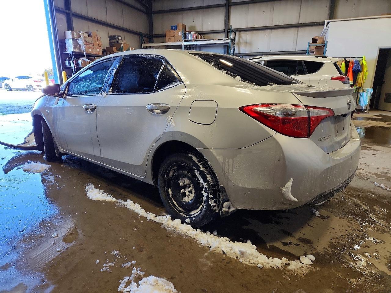 2016 TOYOTA COROLLA