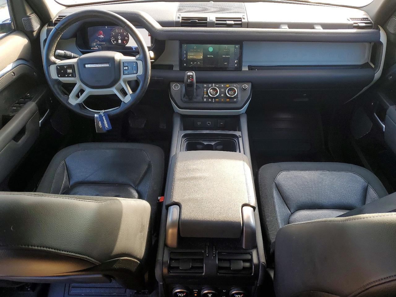 2020 LAND ROVER Defender