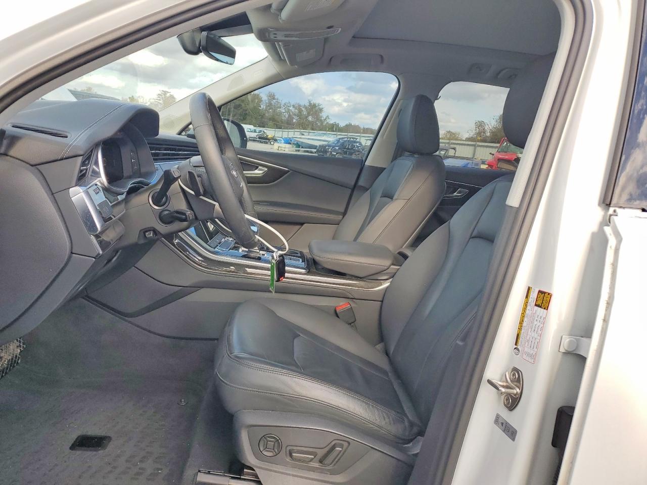 2023 AUDI Q7