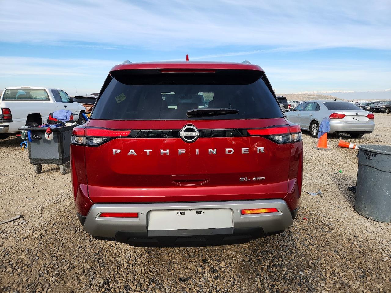 2024 NISSAN PATHFINDER