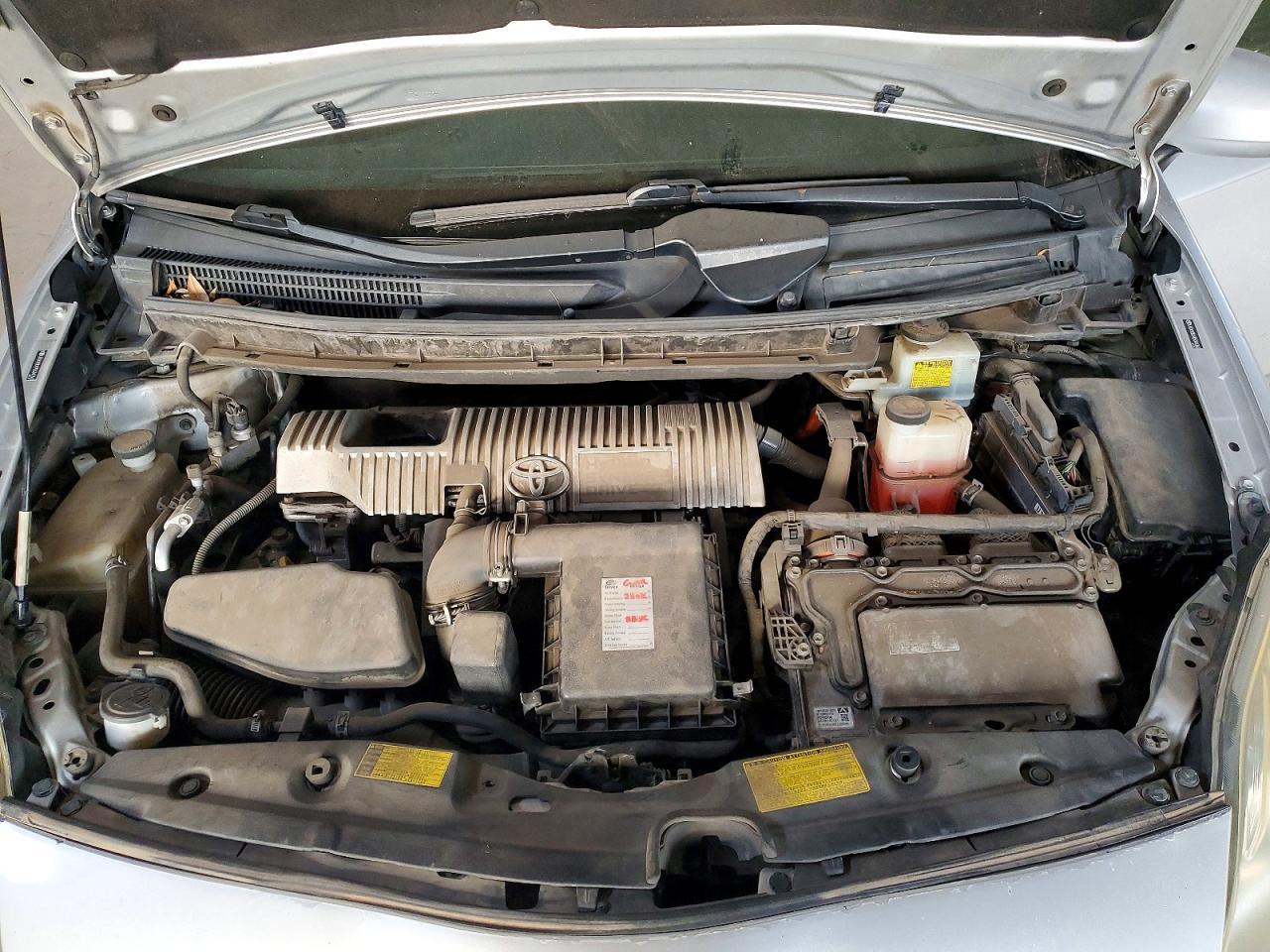 2011 TOYOTA PRIUS