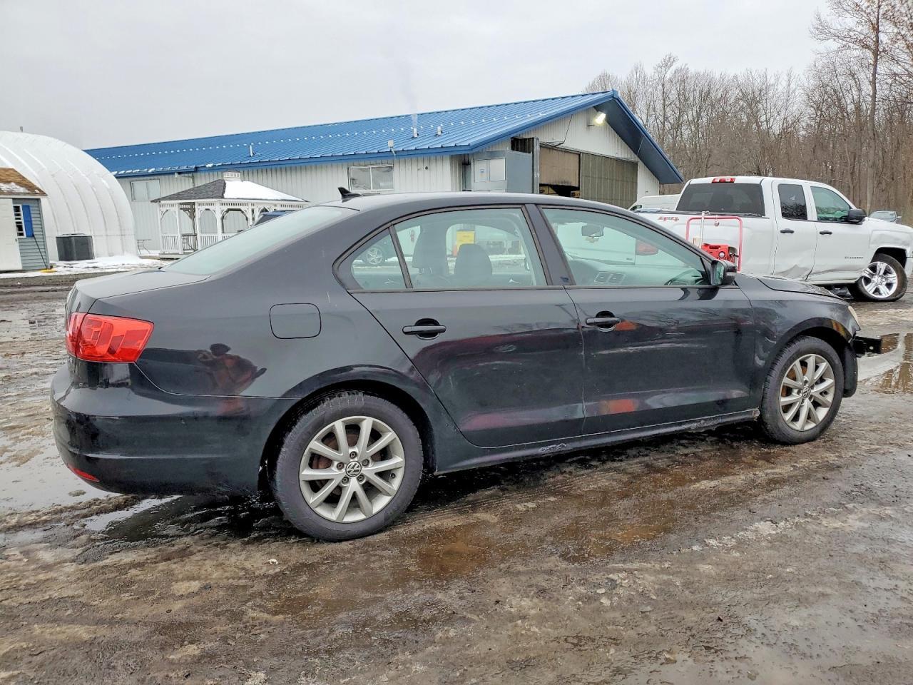 2011 VOLKSWAGEN JETTA