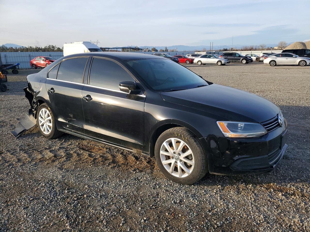 2013 VOLKSWAGEN JETTA