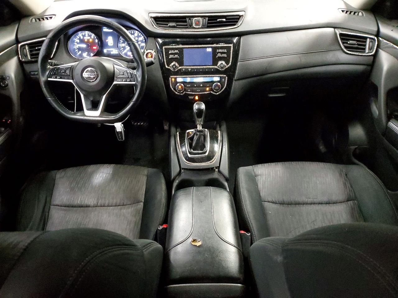 2017 NISSAN ROGUE