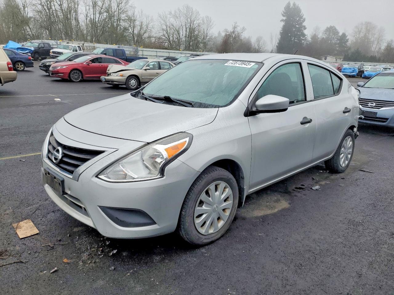 2017 NISSAN VERSA