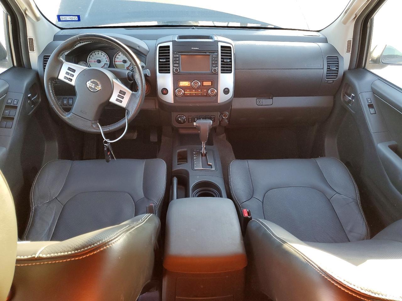 2015 NISSAN Frontier