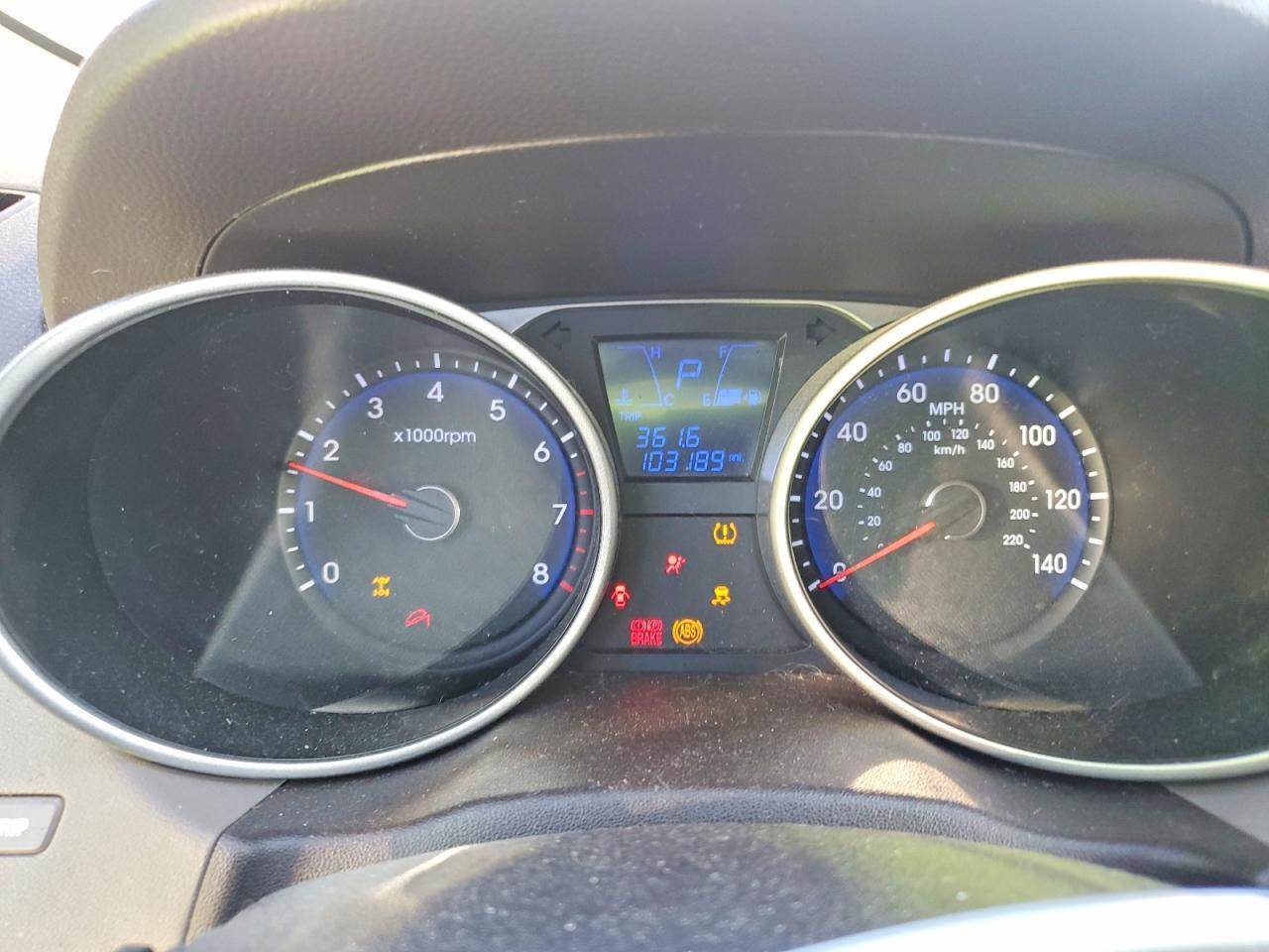 2012 HYUNDAI TUCSON