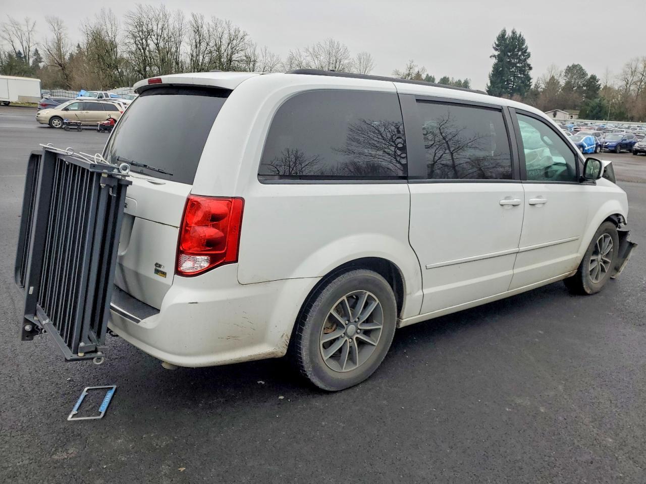 2017 DODGE GRAND CARAVAN