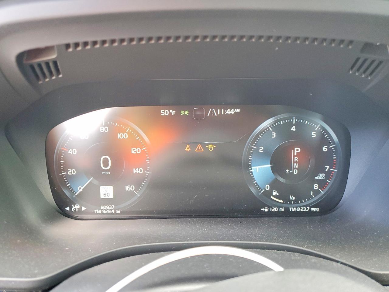 2020 VOLVO XC60