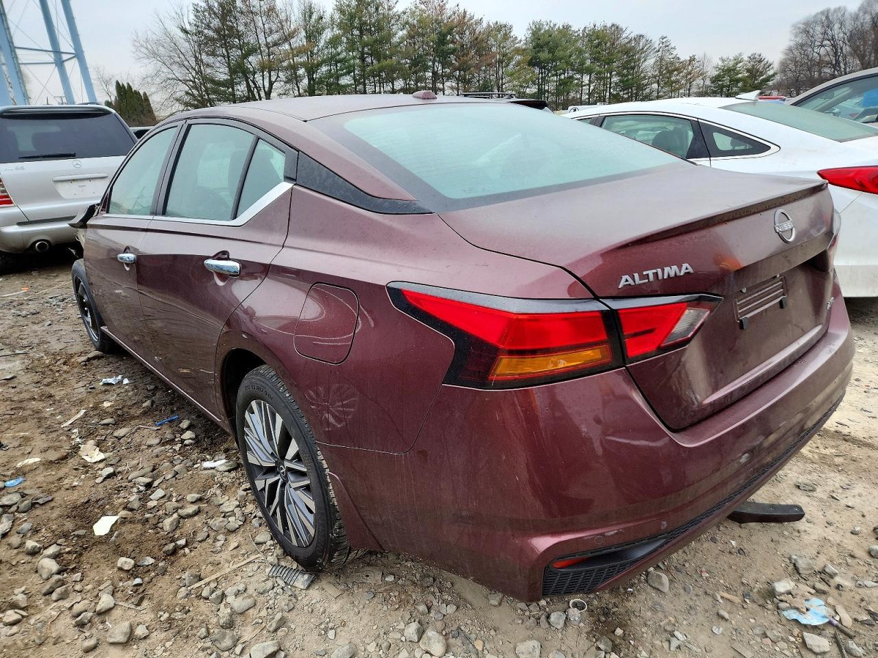 2025 NISSAN ALTIMA