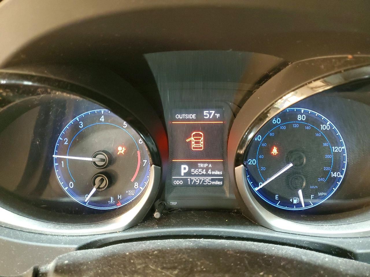 2016 TOYOTA COROLLA