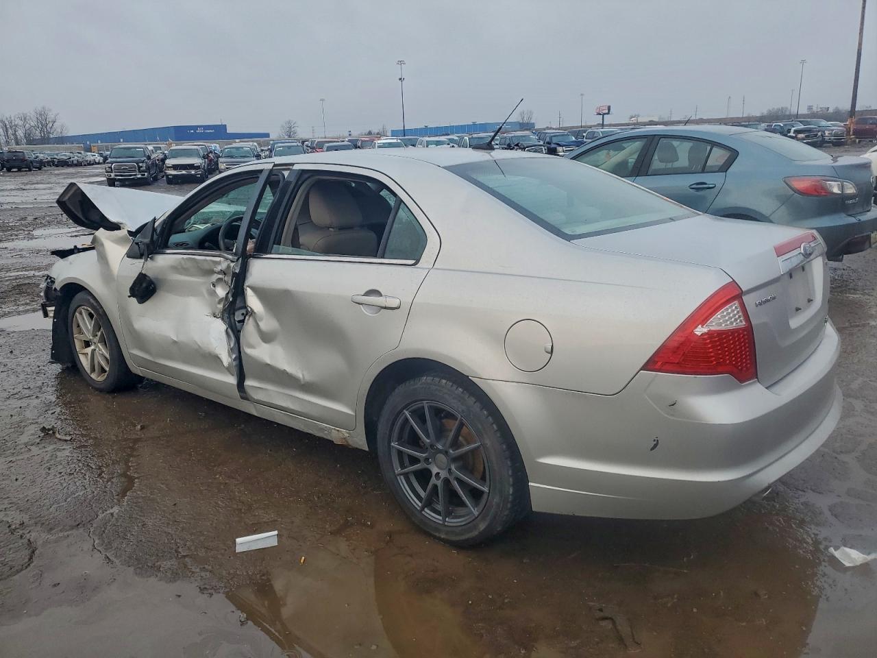 2010 FORD FUSION