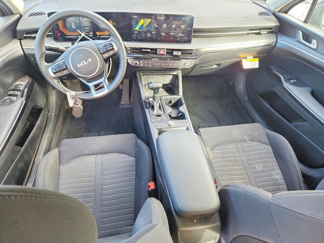 2025 KIA K5
