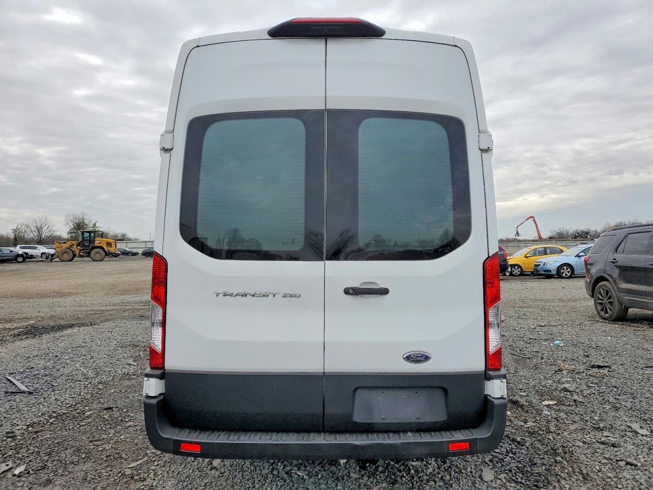 2021 FORD Transit