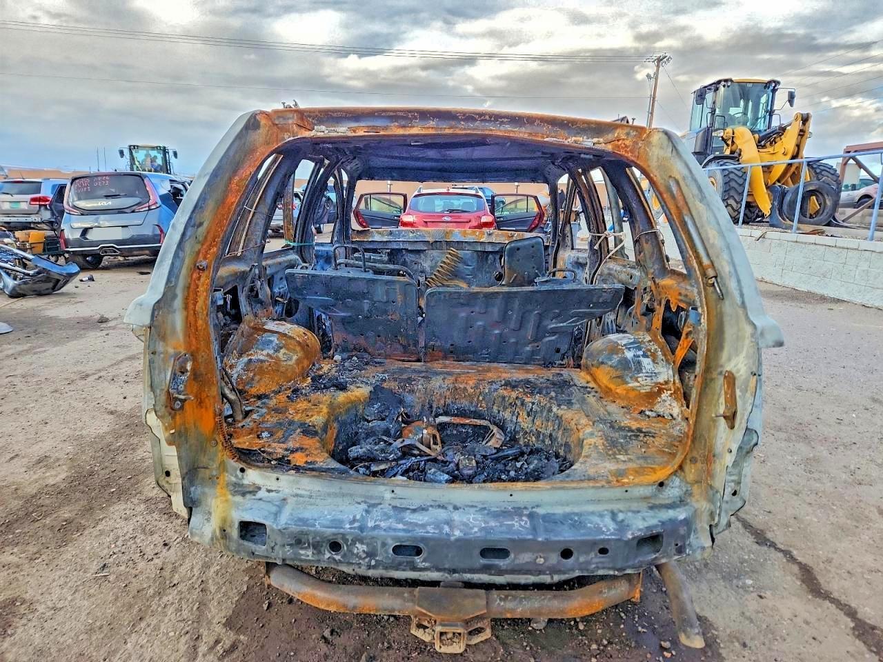 2004 JEEP Grand Cherokee