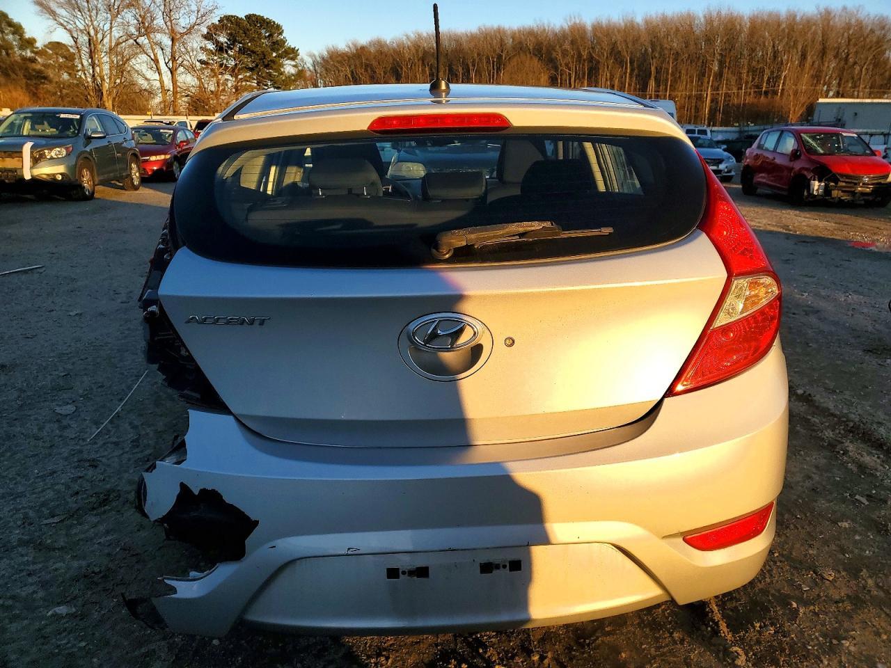 2015 HYUNDAI ACCENT