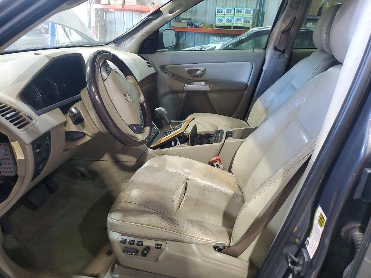 2005 VOLVO XC90
