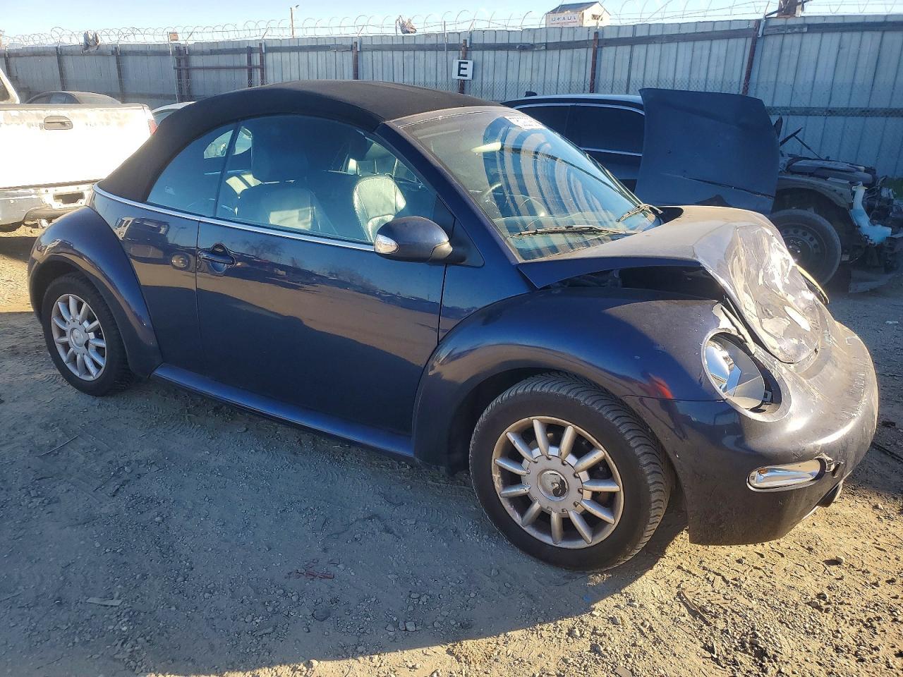 2005 VOLKSWAGEN Beetle