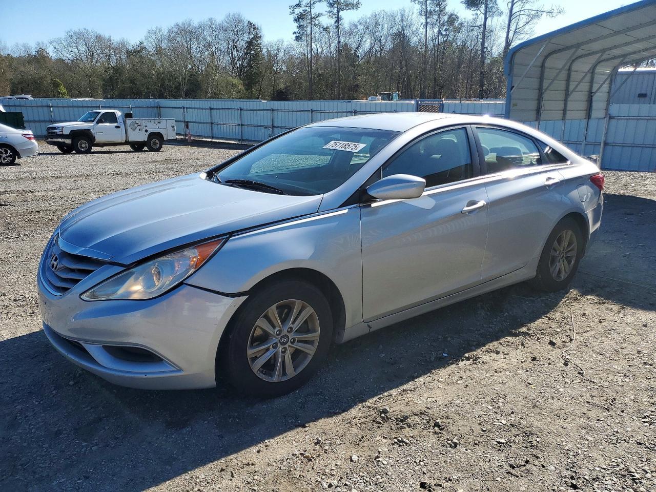 2013 HYUNDAI SONATA