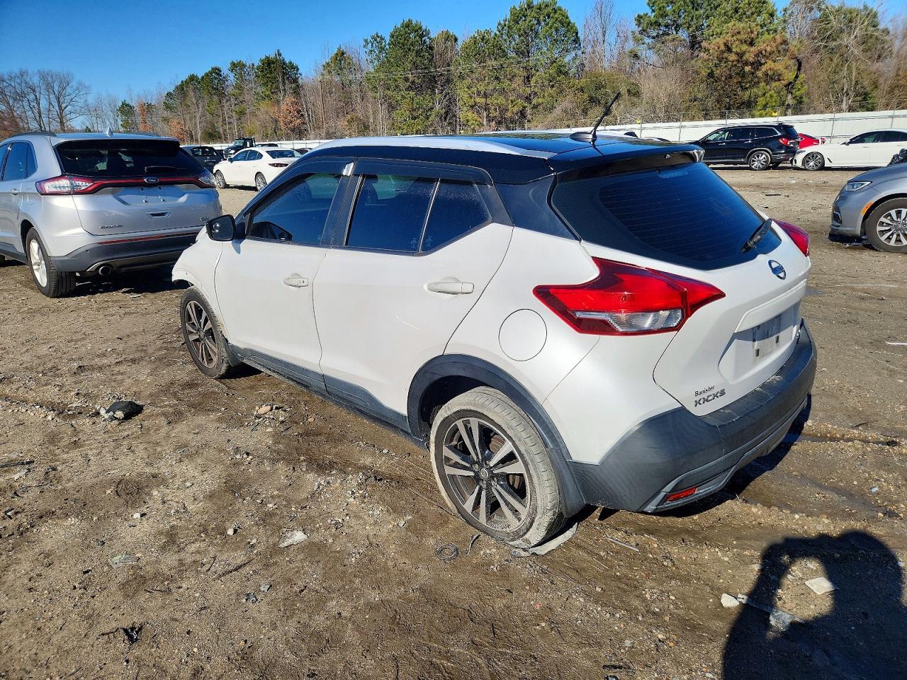 2019 NISSAN KICKS