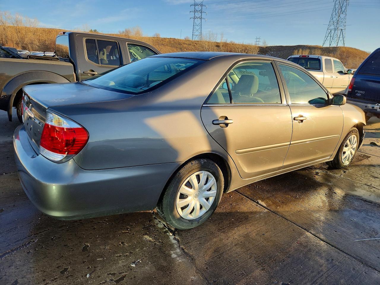 2005 TOYOTA CAMRY