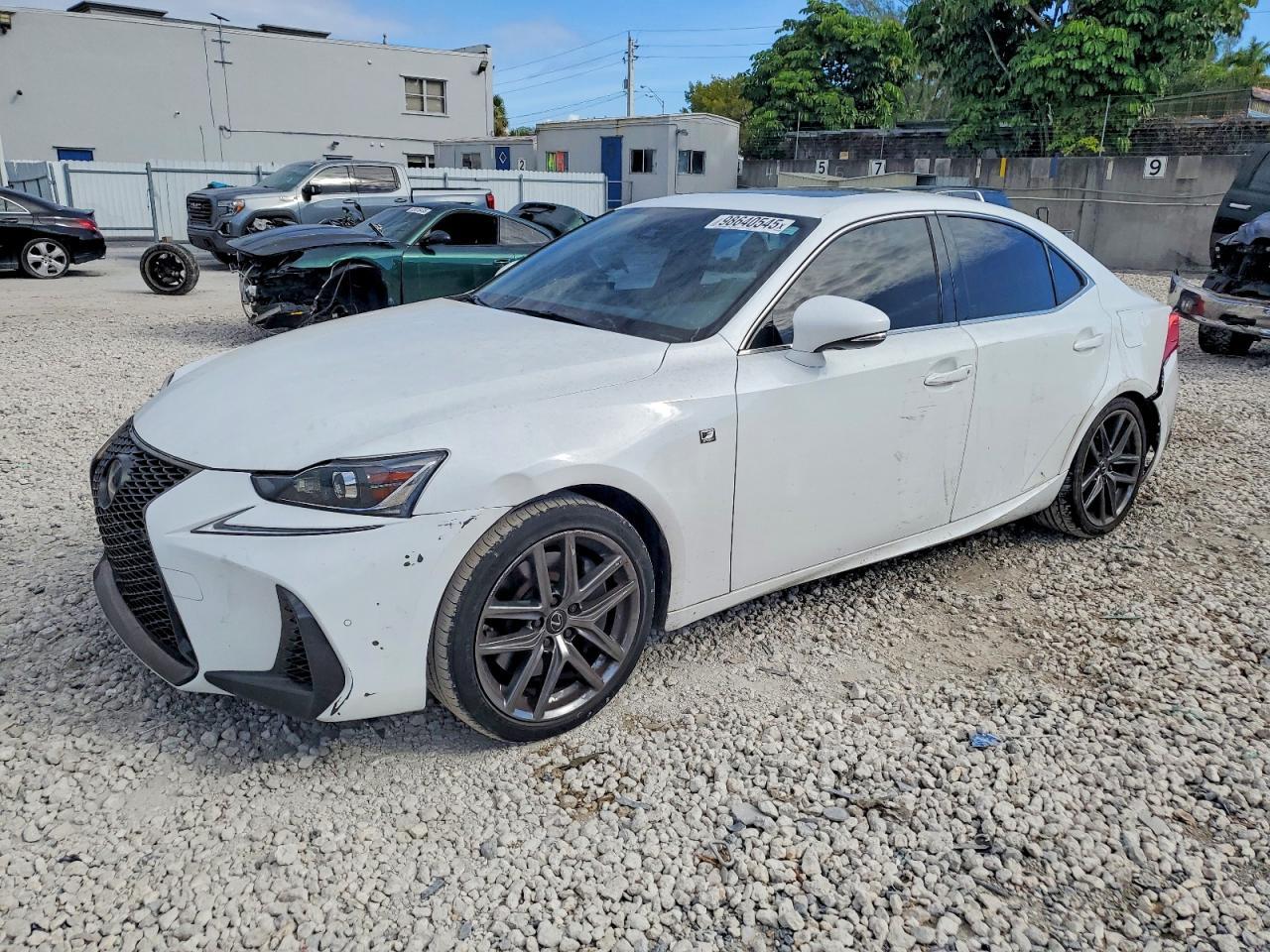 2020 LEXUS IS 300