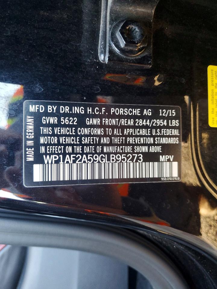 2016 PORSCHE Macan