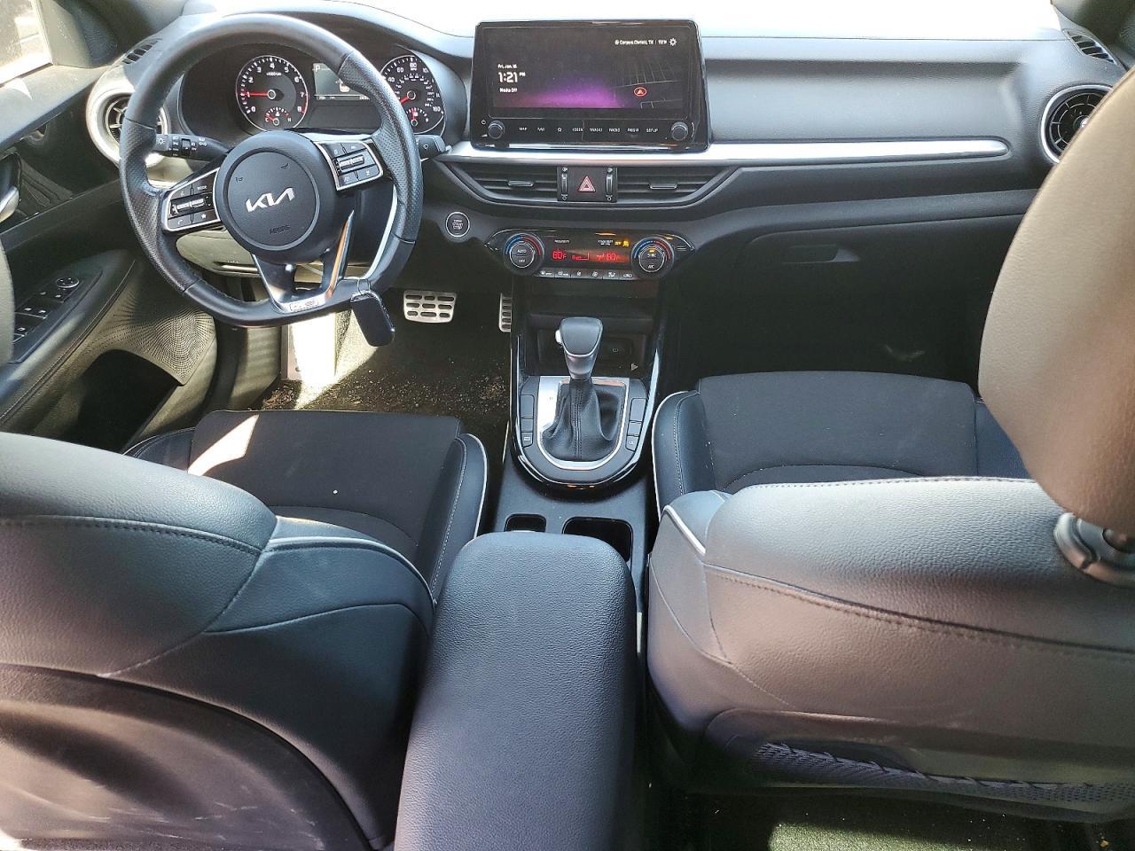 2024 KIA FORTE