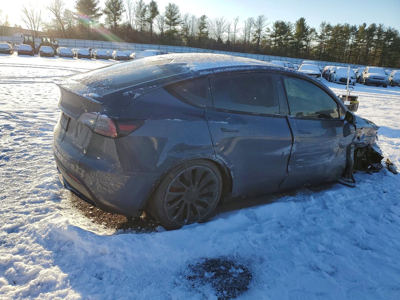2022 TESLA MODEL Y